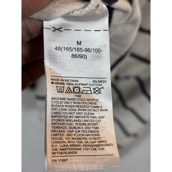 Banana Republic Authentic Tee M 100% Supima Cotton Striped T-Shirt - Picture 8 of 9